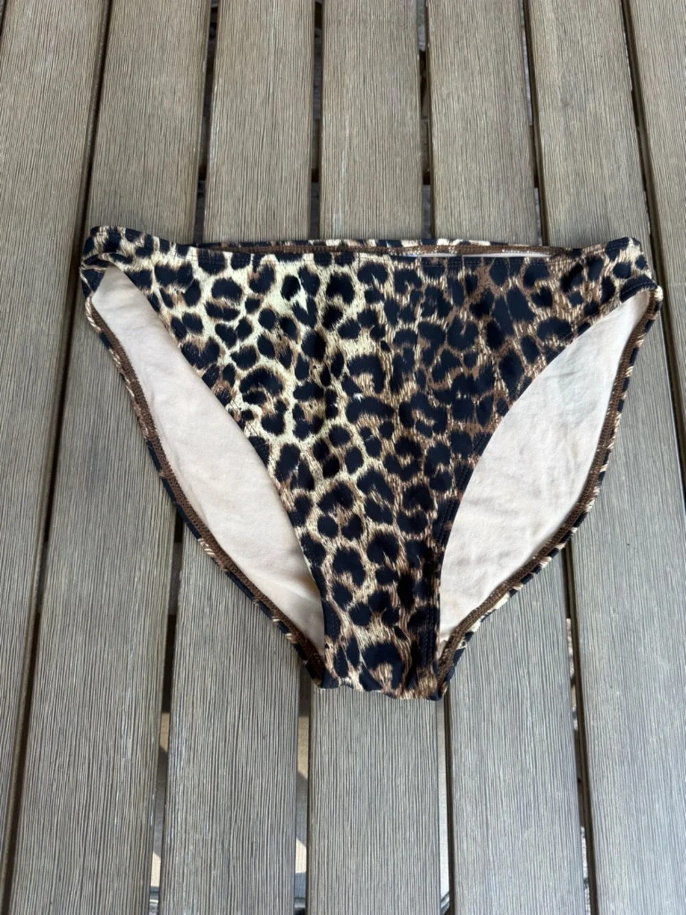 Sun Streak by Newport News Leopard Print High Cut Bikini Bottoms Vintage 90 Swim
